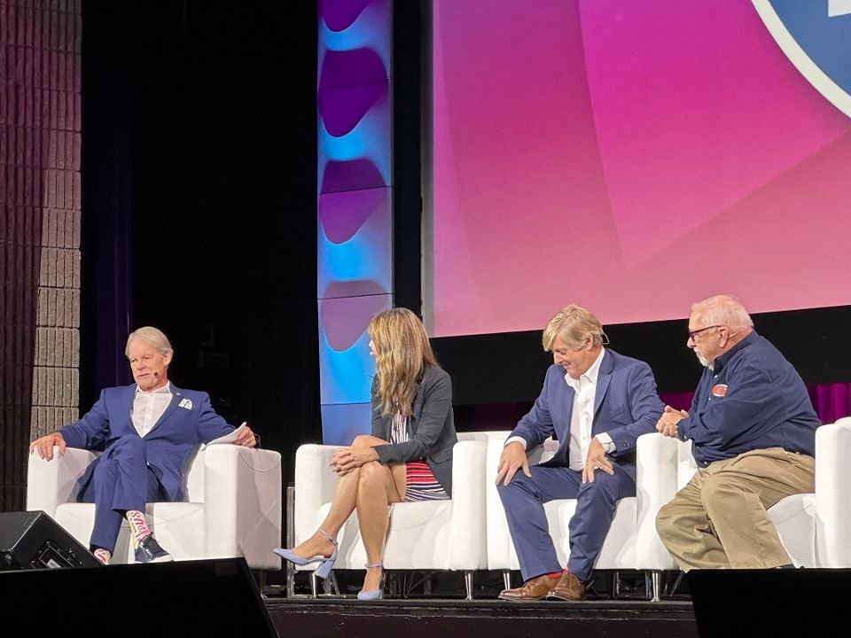 Stafford Shurden speaking at NACS national conference